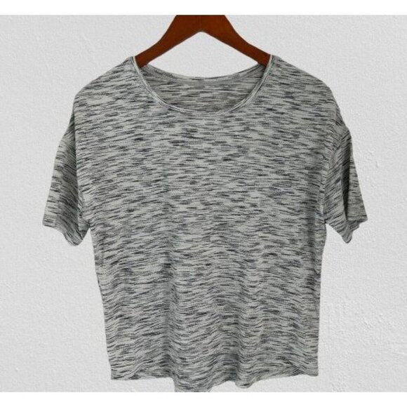 Lululemon heather Gray Tee Crewneck Athletic T-Shirt Size Med - Picture 1 of 4